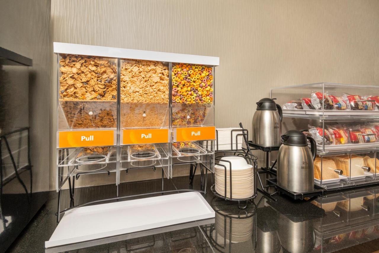 Comfort Inn West Ottawa Dış mekan fotoğraf