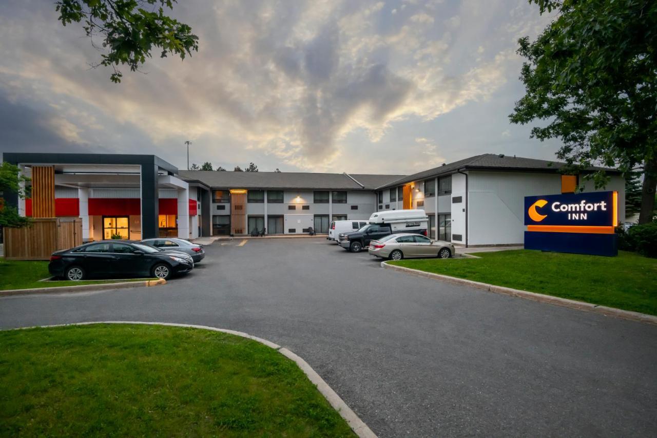 Comfort Inn West Ottawa Dış mekan fotoğraf
