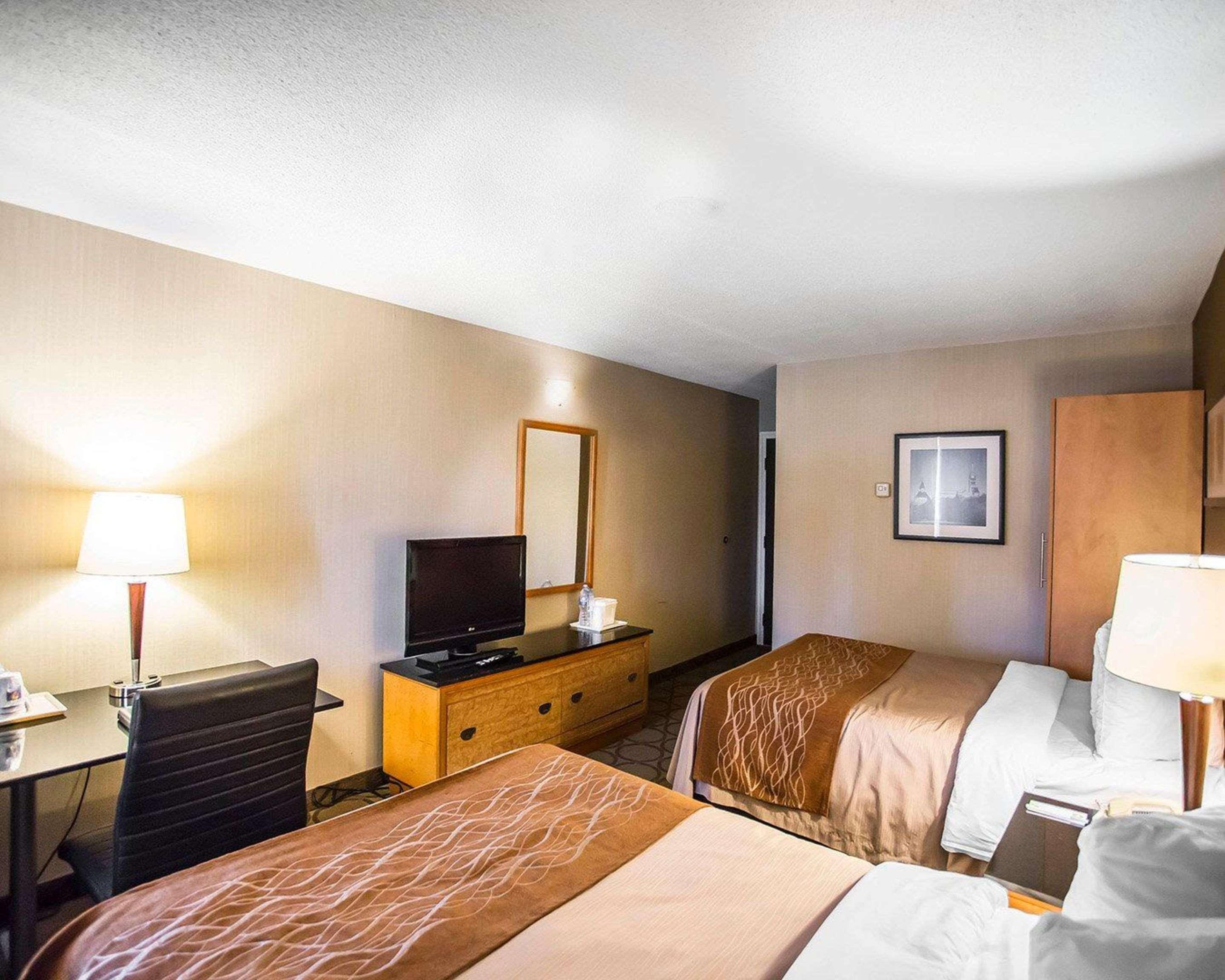 Comfort Inn West Ottawa Dış mekan fotoğraf