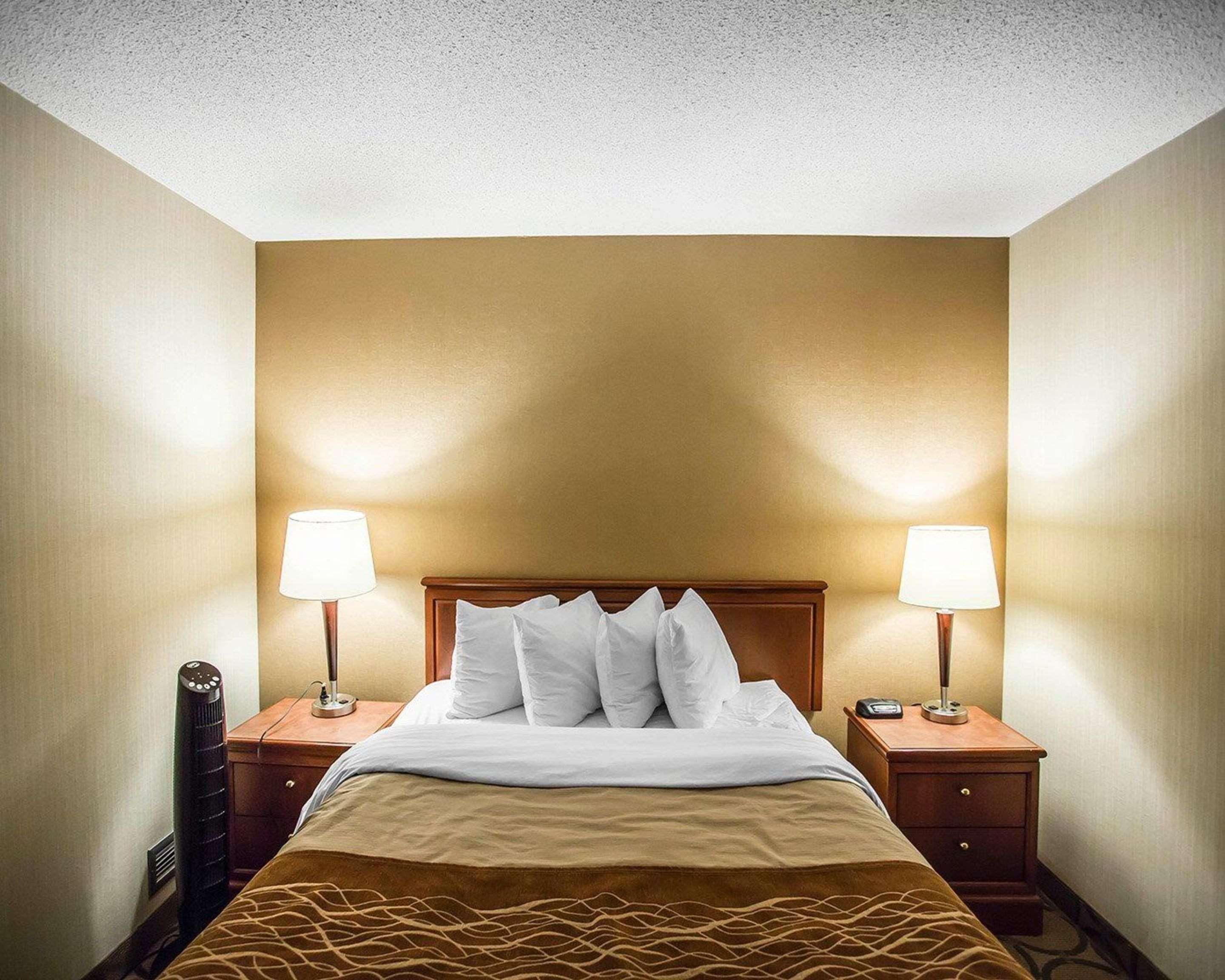 Comfort Inn West Ottawa Dış mekan fotoğraf